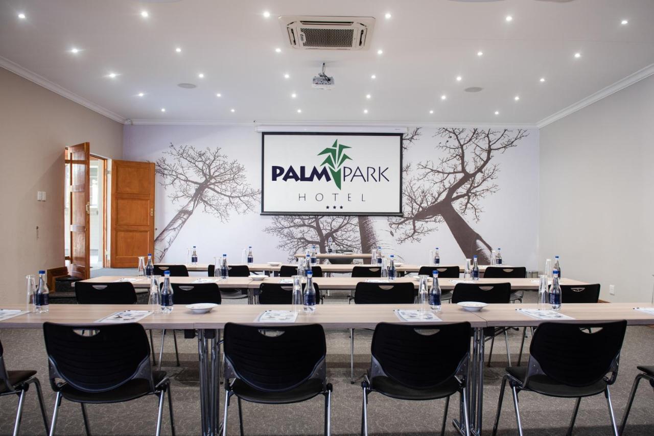 Palm Park Hotel Lephalale Dış mekan fotoğraf